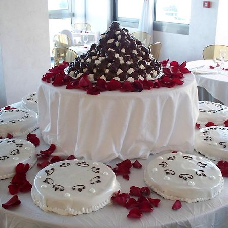 Terminal Palace & Spa Rimini Ngoại thất bức ảnh