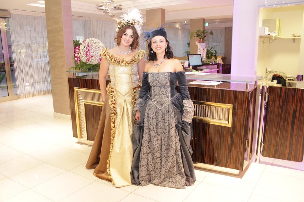 Terminal Palace & Spa Rimini Ngoại thất bức ảnh