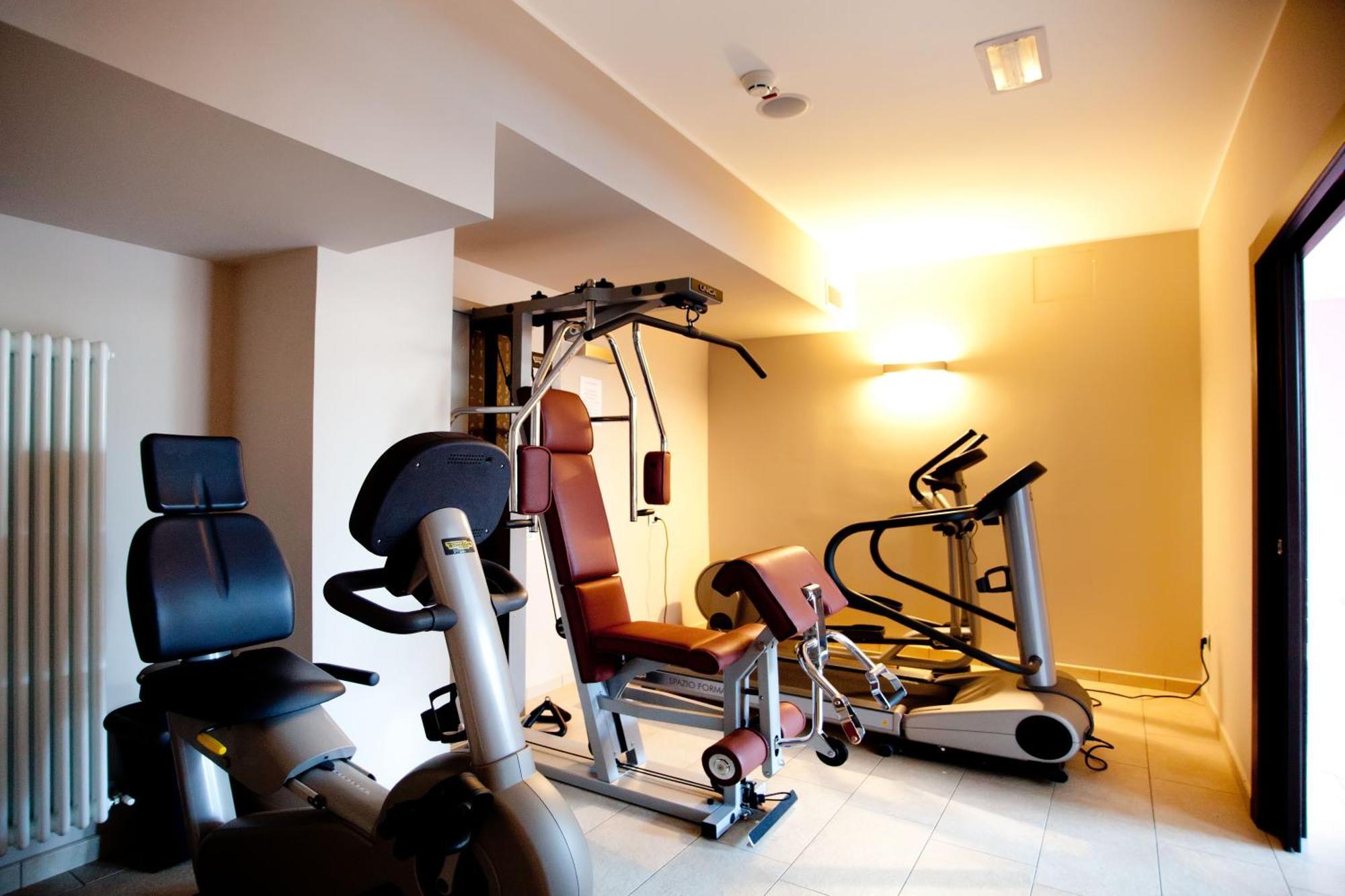 Terminal Palace & Spa Rimini Ngoại thất bức ảnh