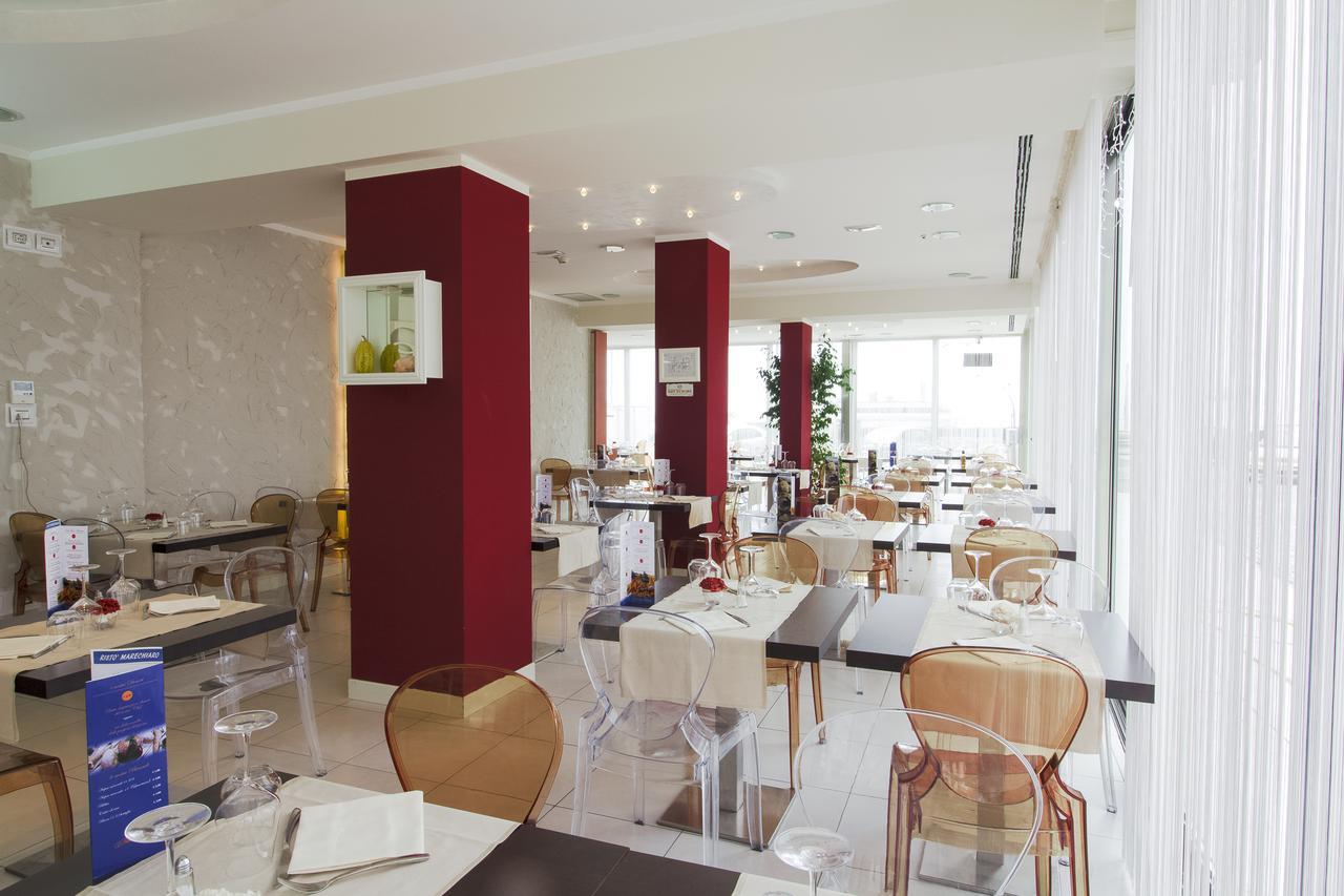 Terminal Palace & Spa Rimini Ngoại thất bức ảnh